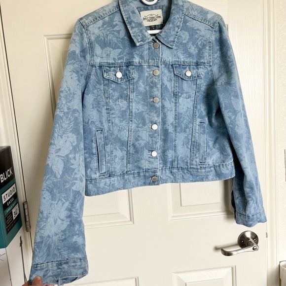 ashley vintage charm Jackets & Coats Ashley Vintage Charm Jean